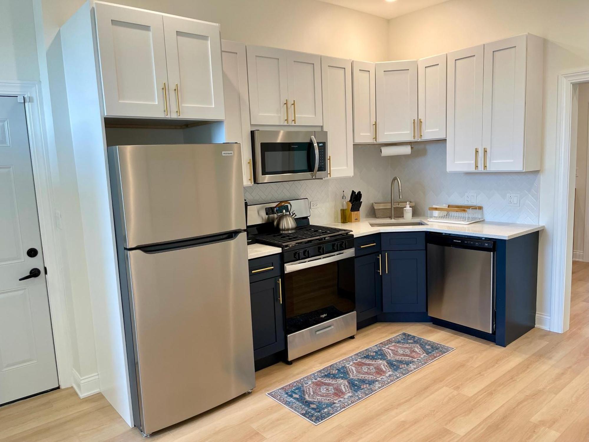 First Floor Condo In Чикаго Экстерьер фото